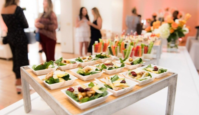 5 Advantages of Food Catering Services That You Should Know